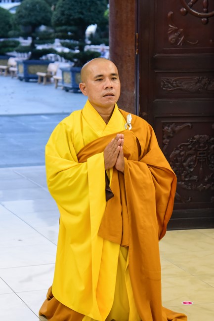 Pratimoksa commandment rite